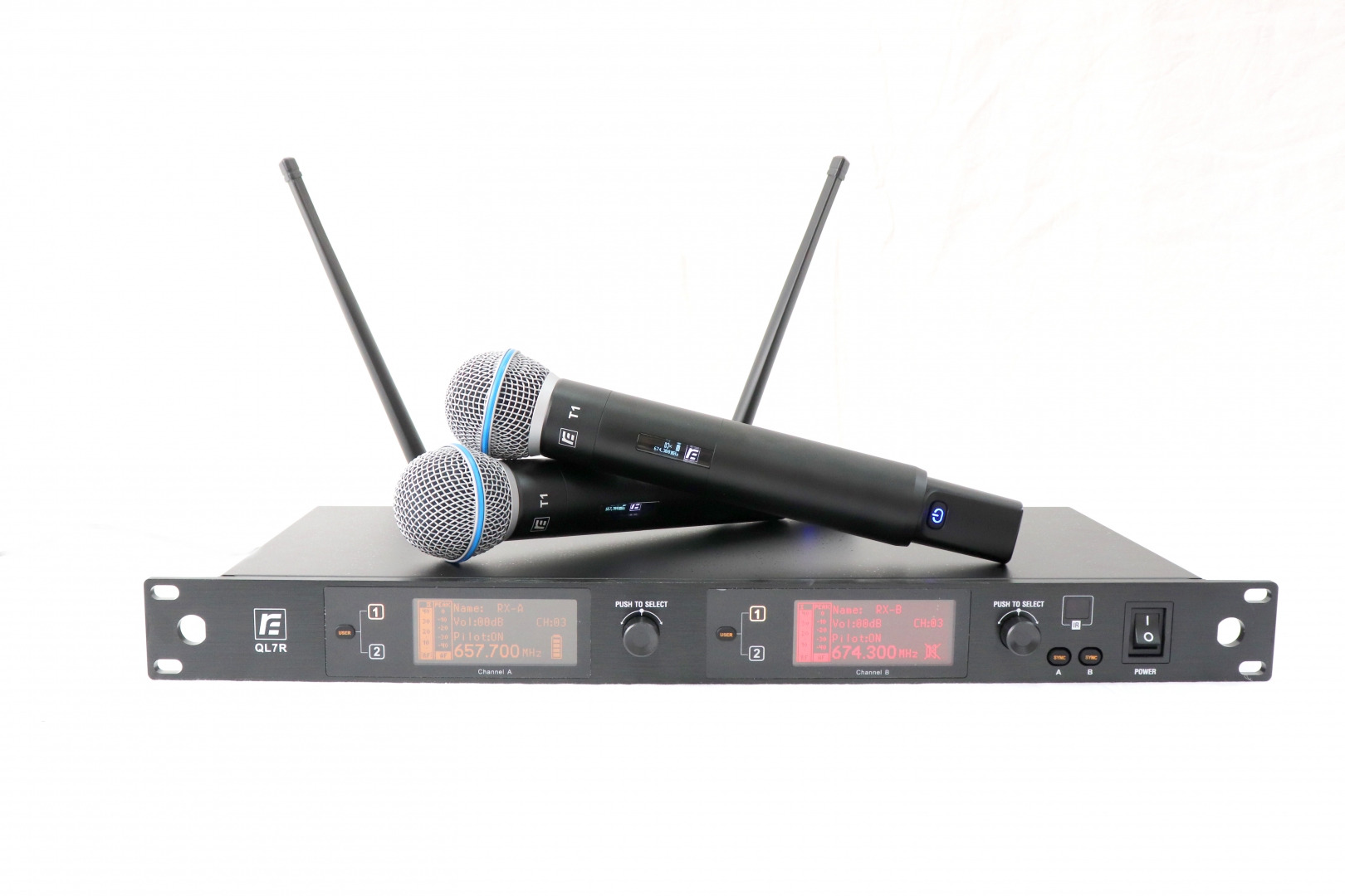 RFIntell QL7R/T1-A 651,800-683,400 МГц 2-канальная радиосистема с 2-мя ручными микрофонами в Елабуге